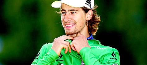 Upload a file and convert it into a.gif and.mp4. peter sagan on Tumblr