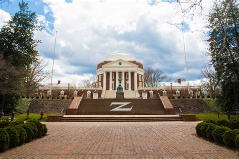 Latest Us News Rankings Place Four Uva Graduate Schools In Nations