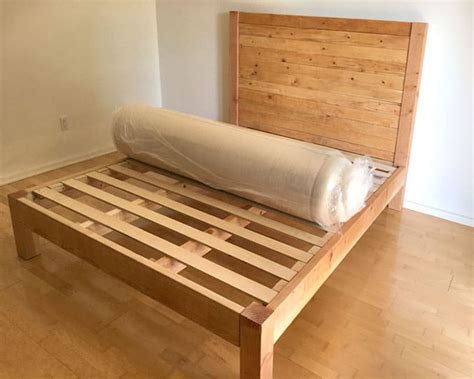 How To Make A Wooden Bed Frame Image To U