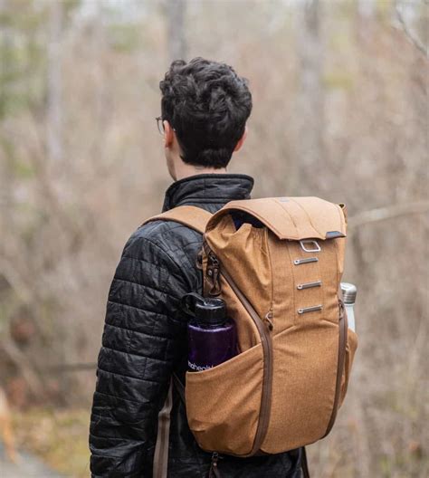 The peak designs everyday backpack is our best edc pack for photographers of 2021, and here is why. Peak Design Everyday Backpack 20L Review [2019 with ...