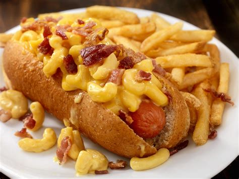 Mac N Cheese Hot Dogs With Bacon Scott Pete