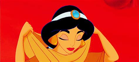 21 Important Style Lessons From Disney Princesses Disney Disney Princess Official Disney