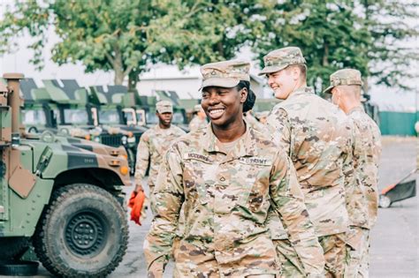 Army Offers Women Equality In Career Opportunities Article The