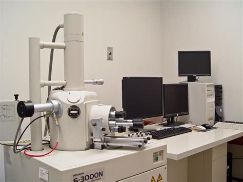 Variable Pressure Scanning Electron Microscope Center For