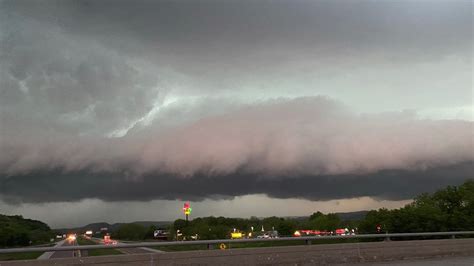 Gorgeous Shapeshifter Supercell Across The Midwest Youtube