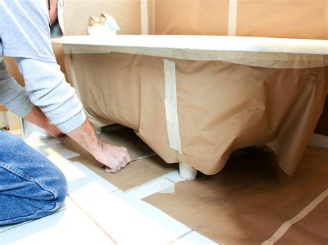Reglazing a bathtub and replacing your entire bathtub will actually take about the same amount of time — usually no more than three days. How to Refinish a Bathtub | how-tos | DIY