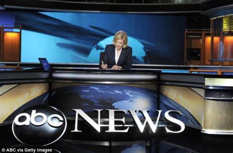 Diane Sawyer Signs Off As Anchor Of Abcs World News And Thanks Her