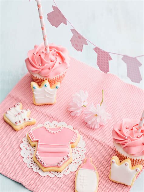 You are planning a baby shower and there will be games to play. Baby Shower Ideas and Shops - Themes - Favors - FREE ...
