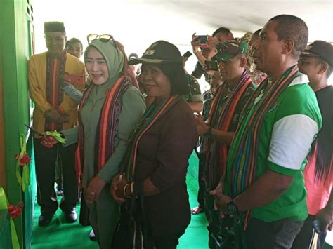 Peringatan hari lahir pancasila, presiden minta kuatkan kesatuan pandangan bernegara. Dandim Alor Resmikan Taman Baca Wirasakti Di Dulolong ...