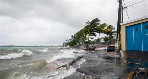 Thousands Without Power As Cyclone Winds Hit Mauritius Channels