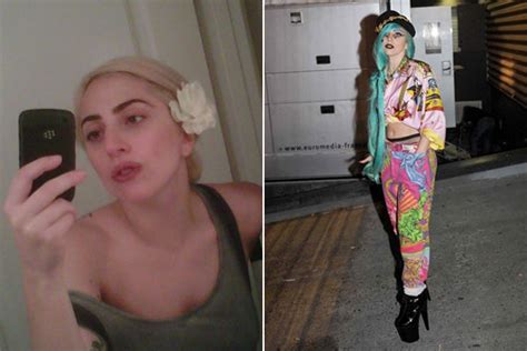 Lady Gaga Posts Twitpic Without Any Makeup