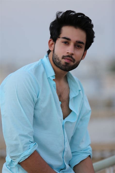 Bilal Abbas Khan To Play A Navy Officer In Pakistan Days Special