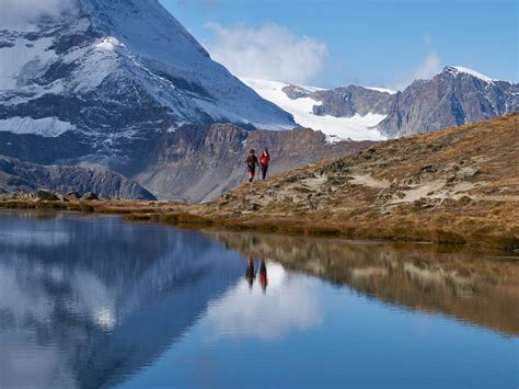 Best Time To Hike The Walkers Haute Route To Zermatt 10adventures