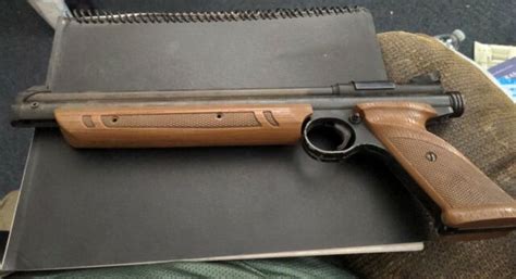 Vintage Crosman American Classic Model 1377 177 Cal Pellet Gun