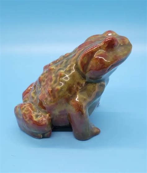 Vintage Pottery Realistic Lifelike Ceramic Frog Toad Figurine Green
