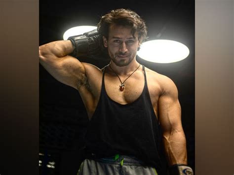 Tiger Shroff Showcases Toned Biceps In Latest Instagram Post