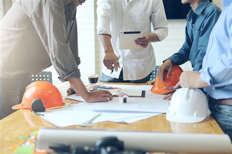 9 Construction Management Skills to Master for the Modern Workforce