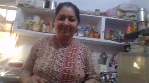 Mom Live Chatting On Webcam Mom On Camera Son Vs Mom Youtube