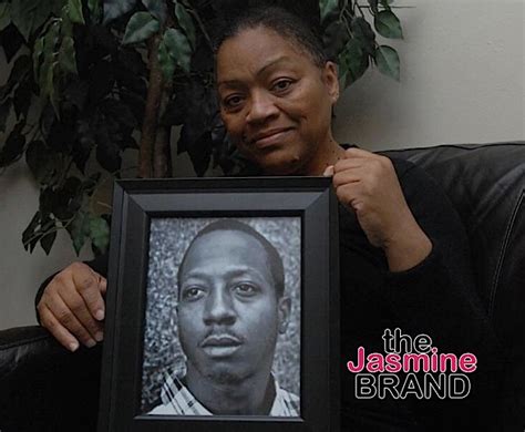 Kalief Browder S Mother Dies Of Heart Attack Days After Jay Z Announces Documentary