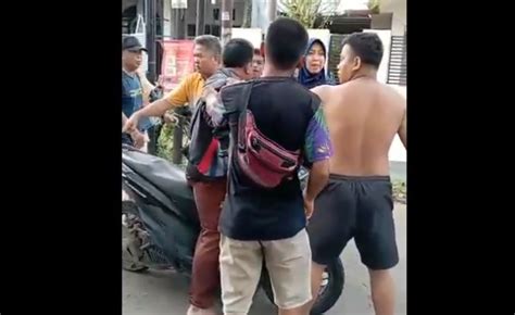 Diteriaki Penculik Anak Pria Di Makassar Babak Belur Dihajar Warga