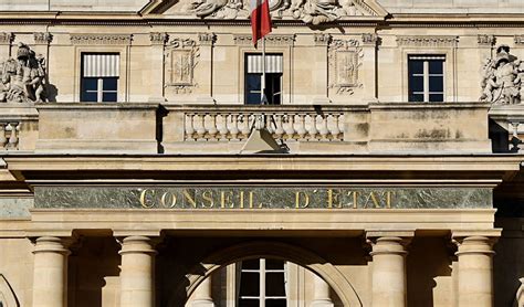 Conseil Constitutionnel Batiment Le Palais Royal Conseil