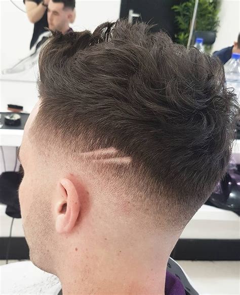 Side And Back Fade Combination Hairstyle For Men Mens Hairstyle 2020