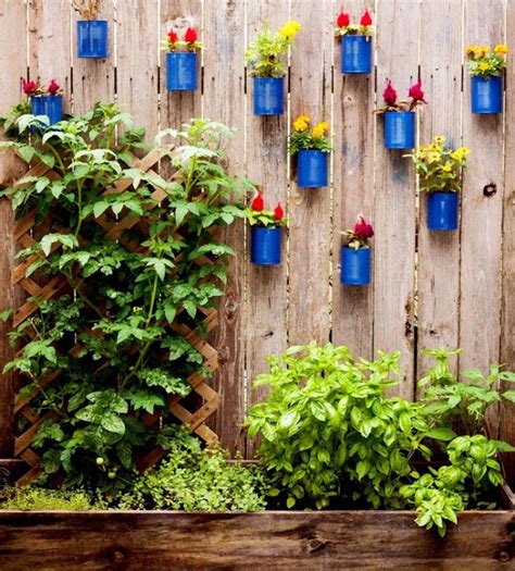 Elevate Your Gardens Aesthetic With These 30 Fence Decoration Ideas