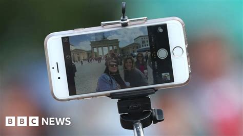 Russia Selfie Stick Users Get Self Defence Classes Bbc News