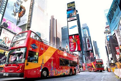 3 best hop on hop off bus tours in nyc