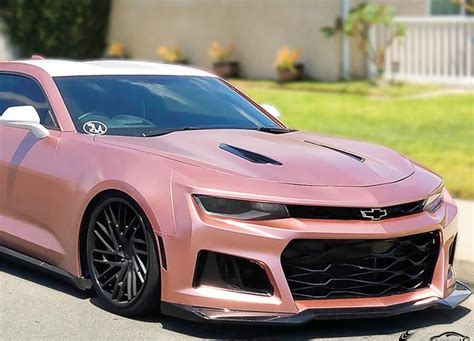 Pin By Magda Oyarzo On Hermosos Camaros Pink Camaro Camaro Vintage