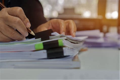 A fine mese saranno abbinati alla commissione. Esami di Stato professionisti 2020: unica prova orale, nuove date delle sessioni e consigli per ...