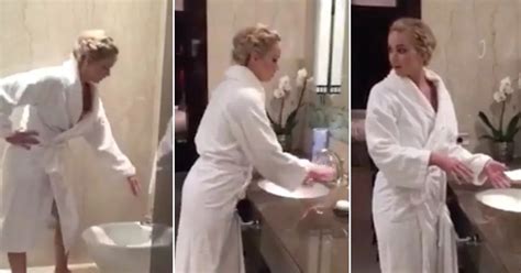 Watch Jennifer Lawrence Poke Fun At Rumours She Doesnt Wash Her Hands