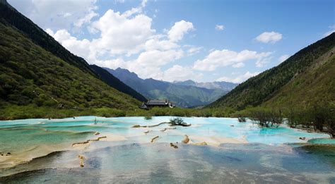Landscape Of Goddess Lake In Jiuzhaigou In Sichuan China Image Free