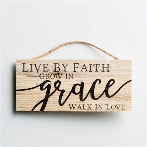 Live By Faith Mini Wooden Plaque Christian Wall Decor Christian