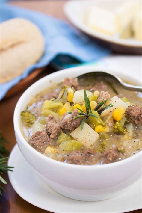 Raise your hand if you are a fan of mushroom dishes! hamburger casserole with cream of mushroom soup and potatoes