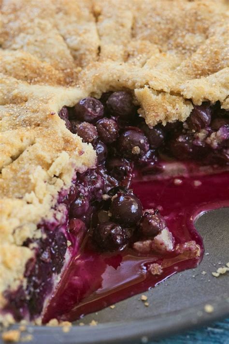 The Only Blueberry Pie Recipe You Need Gemmas Bigger Bolder Baking