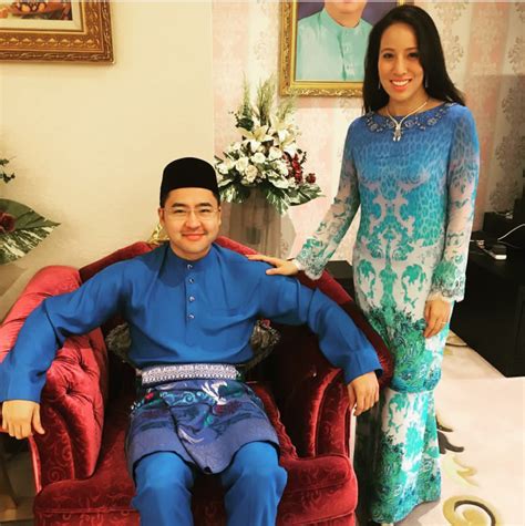 Supposedly najib divorced puteri zainah because she had mental problems. Bapa Ditahan, NOORYANA NAJWA & NORASHMAN Ikat Jamin Datuk ...