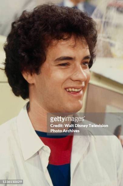 Tom Hanks 1980 Photos And Premium High Res Pictures Getty Images