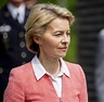 Von der Leyen verabschiedet Soldaten in Auslandseinsatz - WELT