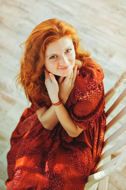 Premium Photo Portrait Of Young Redhead Curly Woman With Freckles In