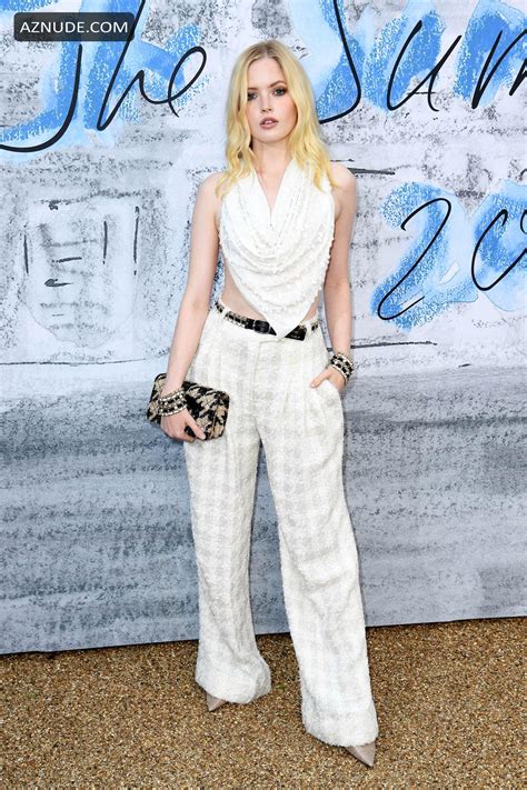 Ellie Bamber Wearing A White Sheer Beaded Top At The Serpentine Gallery