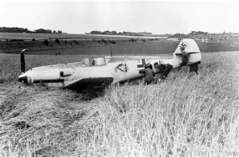 Asisbiz Messerschmitt Bf 109e Jg26 Adolf Galland Summer 1940