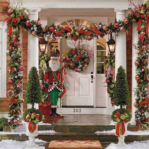 55 Best Front Porch Christmas Decorations For 2023 Decor Home Ideas