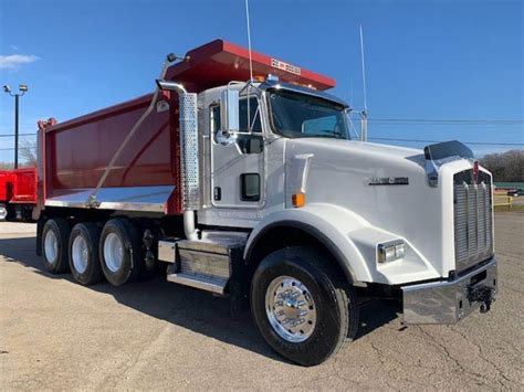 Kenworth t800 dump truck weight. 2018 Kenworth T800 Dump Truck, 500HP For Sale, 38,155 ...