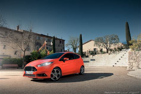 Ford Fiesta St Essai Dune Ciatdine Sportive De Haut Niveau