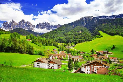 Italian Dolomites Travel With A Group To This Stunningly Scenic Destination