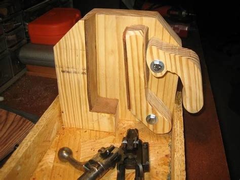 Wood gun vise cleaning stand rifle holder maintenance gunsmithing forks 26''x7''. Pin on Woodworking Projects