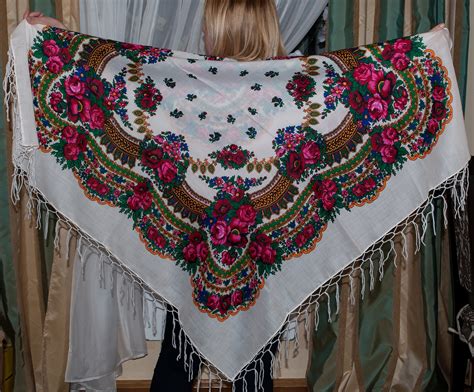 russian shawl ukrainian hustka platok babushka flowers etsy