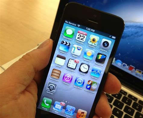 Give Apple And Iphone 5 A Break
