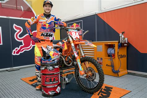 Red Bull Ktm Factory Racing And Hcs Groups Racing Fuel Brand Extend